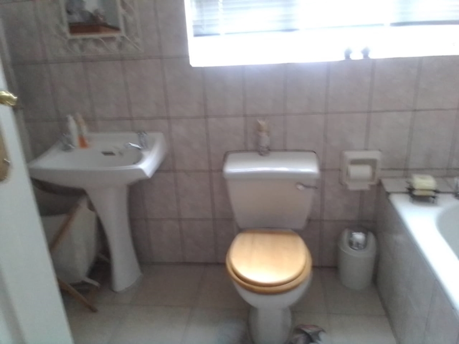 3 Bedroom Property for Sale in Aliwal North Eastern Cape